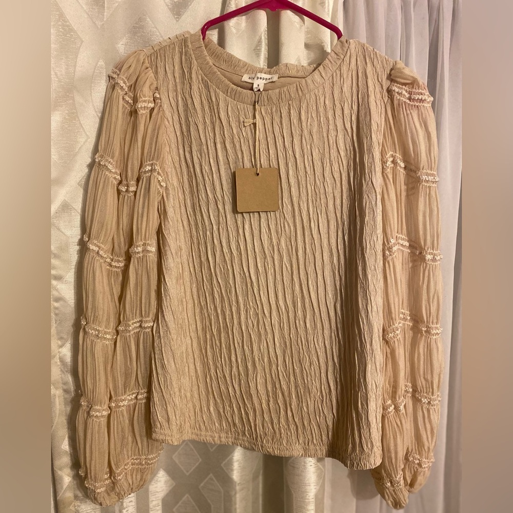 Women’s long sleeve dress shirt